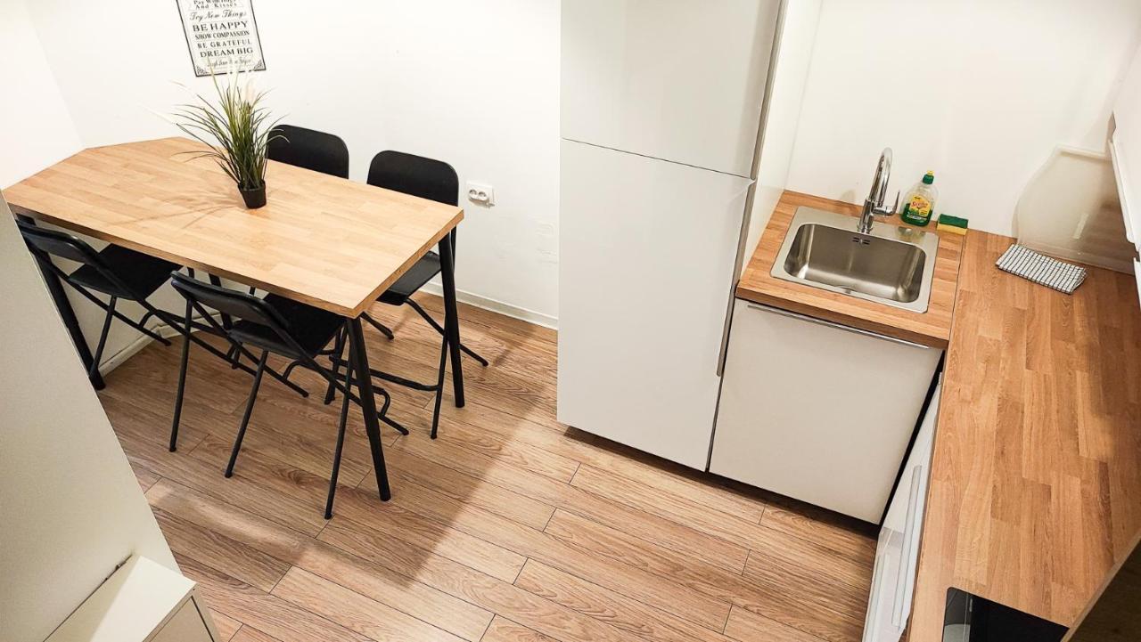 Filinhome Papa Suite 2 Novi Sad Exterior foto