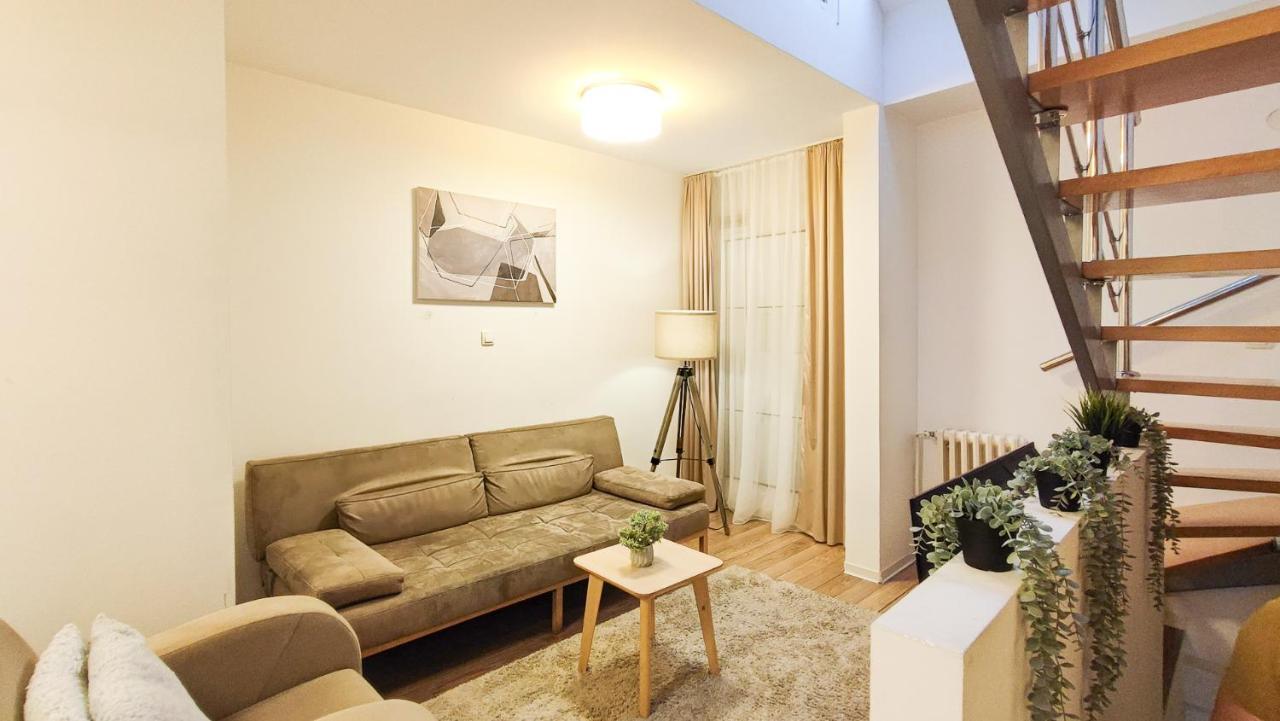 Filinhome Papa Suite 2 Novi Sad Exterior foto