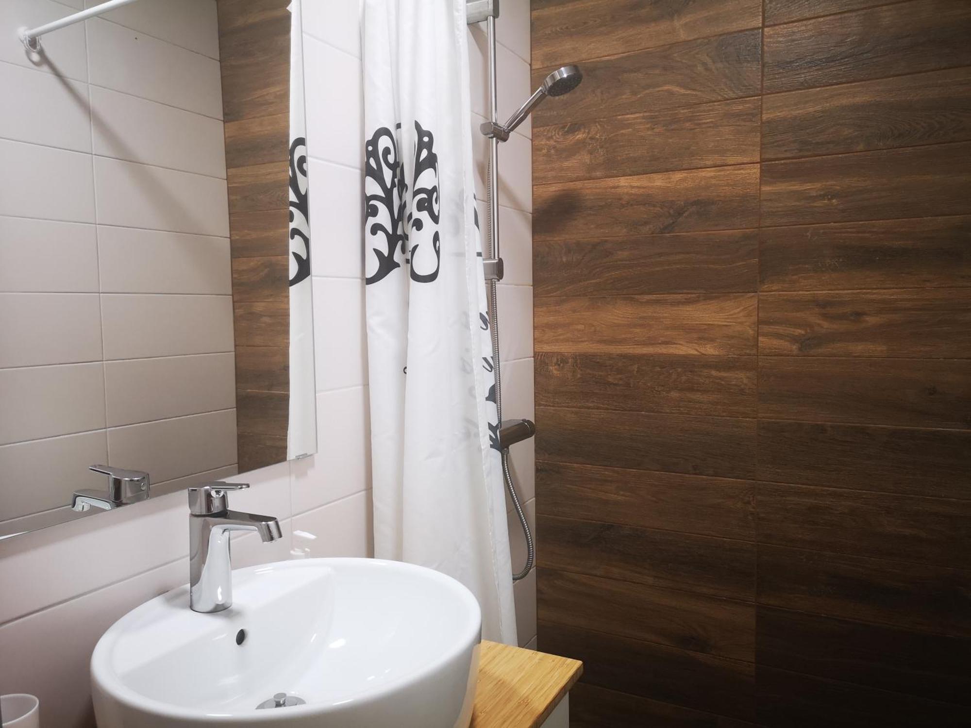 Filinhome Papa Suite 2 Novi Sad Exterior foto